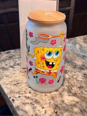 SpongeBob SquarePants Frosted Glass cup with Bamboo Lid - NEW IN BOX WITH STRAW